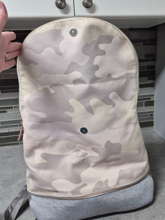 Stella & Dot Crush It Backpack Pink and Grey Camo - Picture 11 of 14